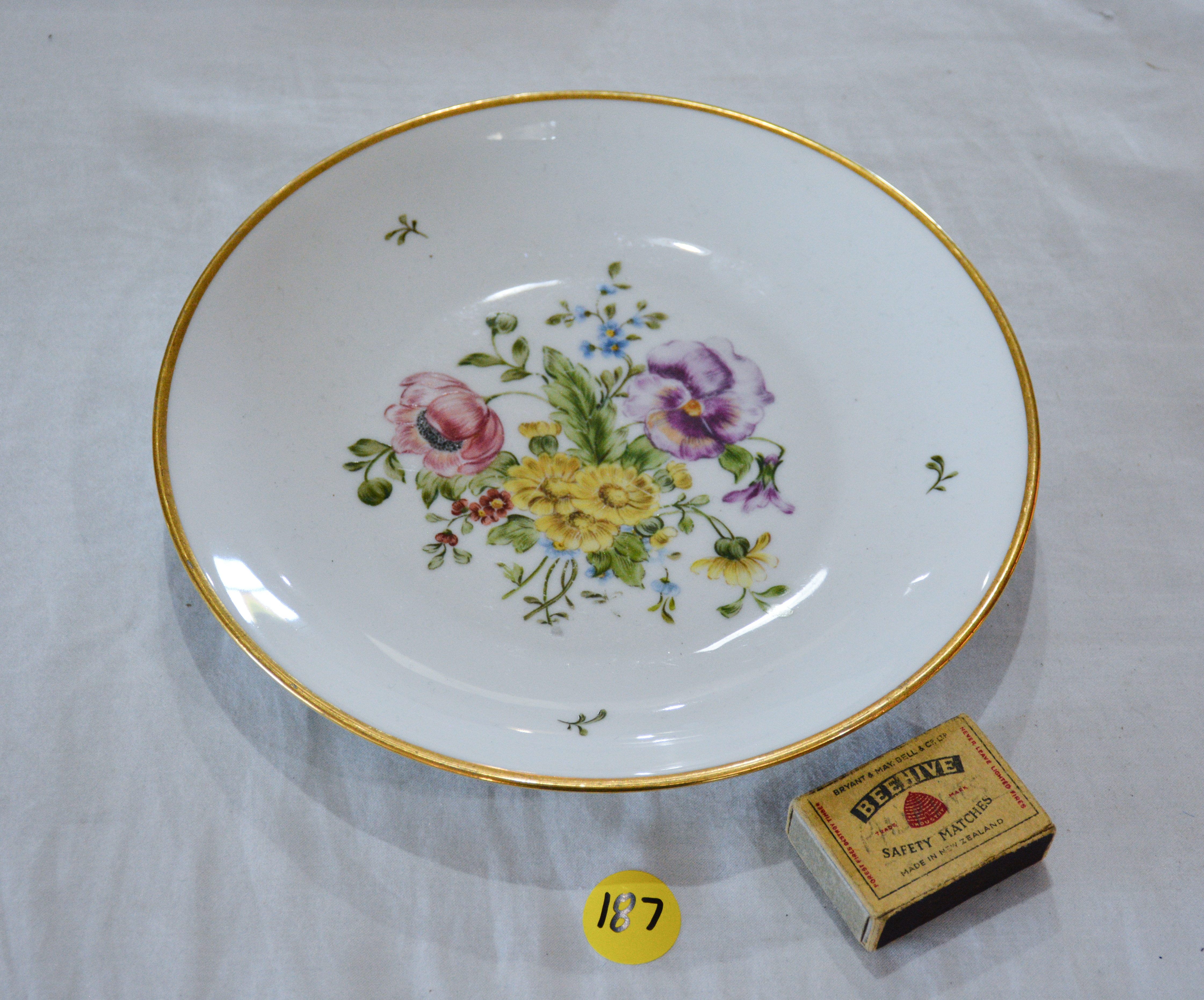 Suisse Langenthal Gilt Rimmed Plate — NZ auction result