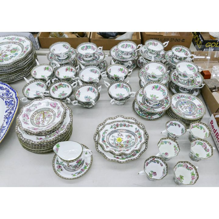 62pc approx Coalport Indian Tree Dinnerware