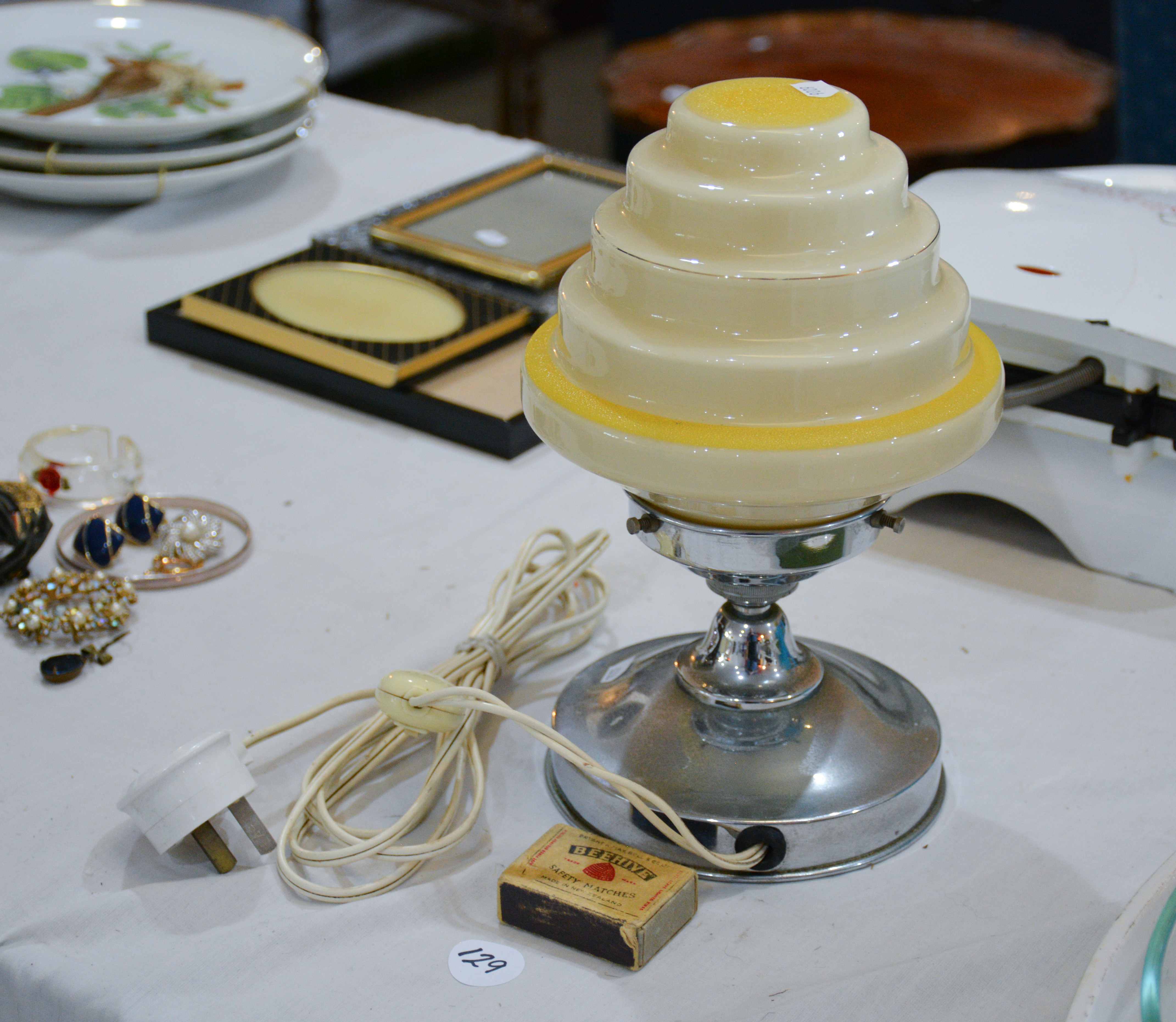 Mid Century Art Deco Table Lamp — NZ auction result