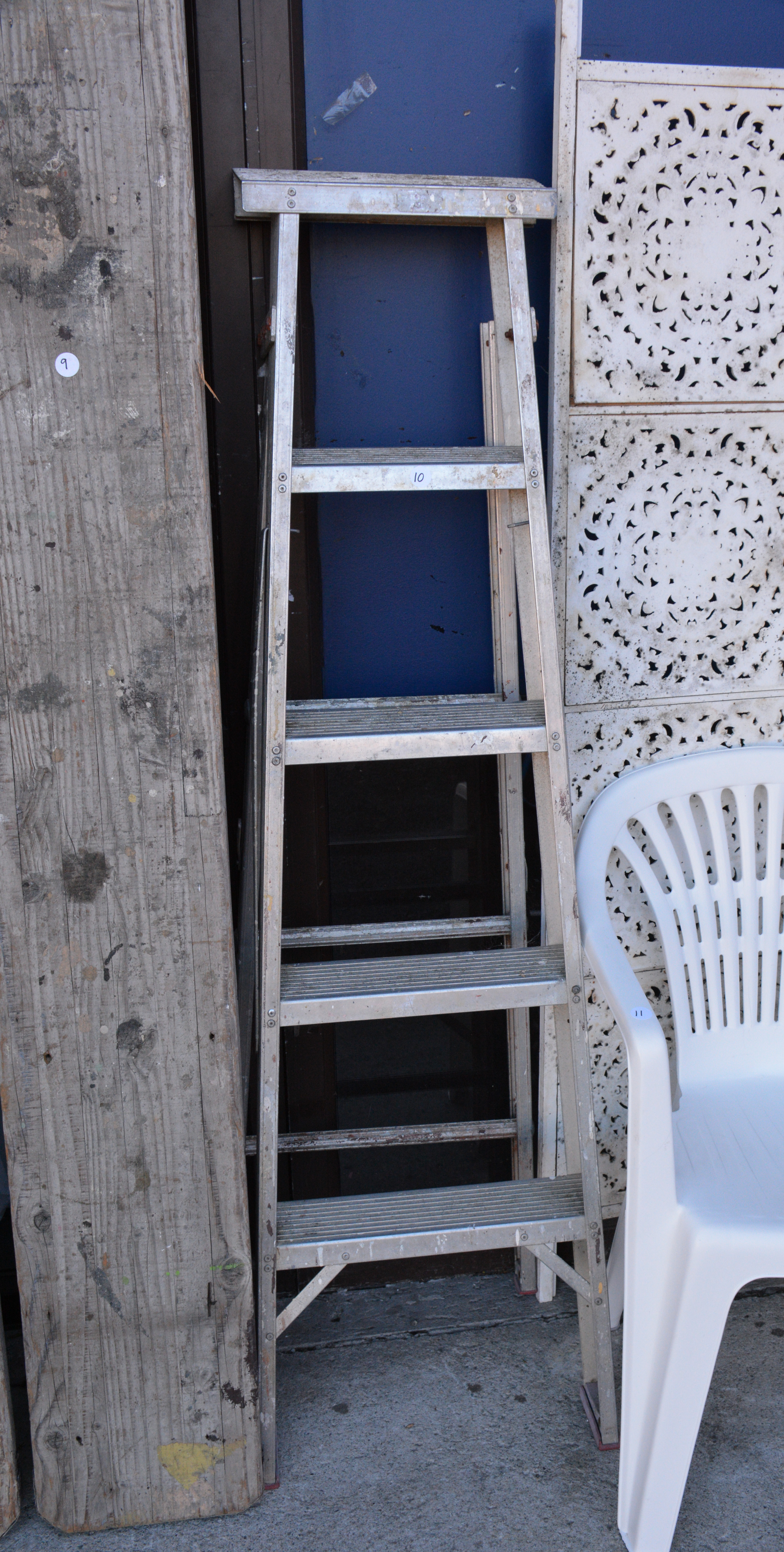 Aluminium Extension Ladder — sold at auction in New Zealand for $60