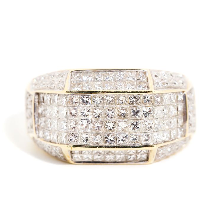 2.80 Carat Diamond Dress Ring in 14 Carat Gold
