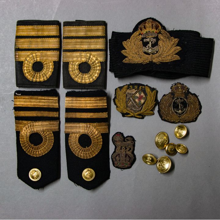 BRITAIN - CLOTH BADGES
