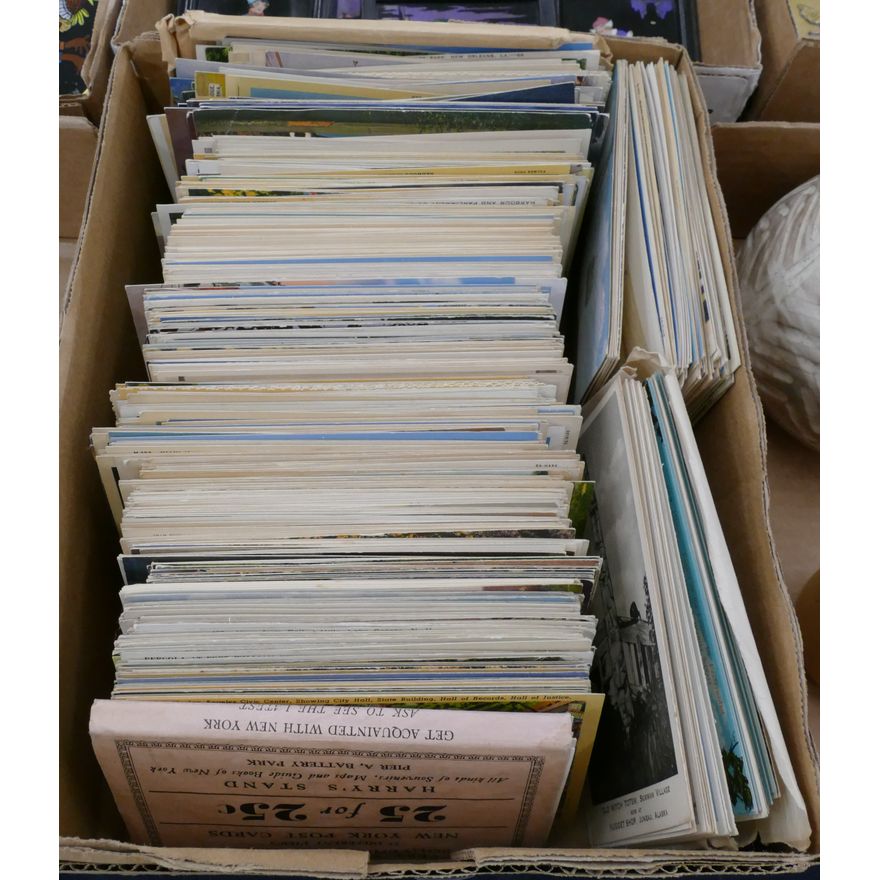 Box Vintage Postcards
