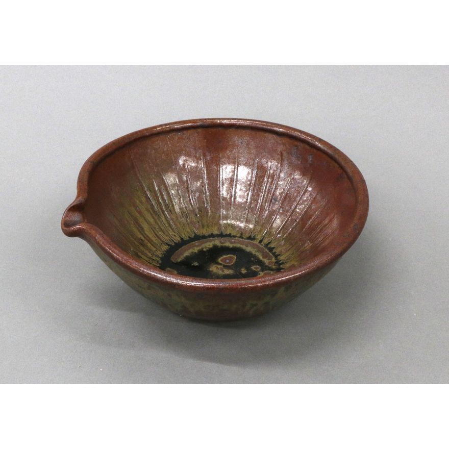 Len Castle - Lipped bowl
