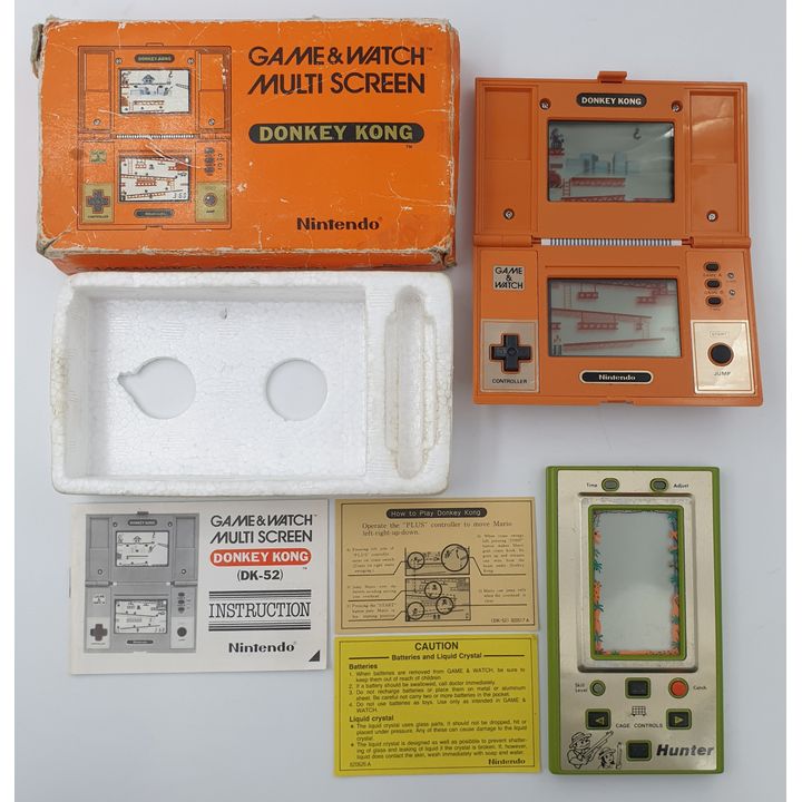 Hunter & Nintendo Game & Watch (Donkey Kong)