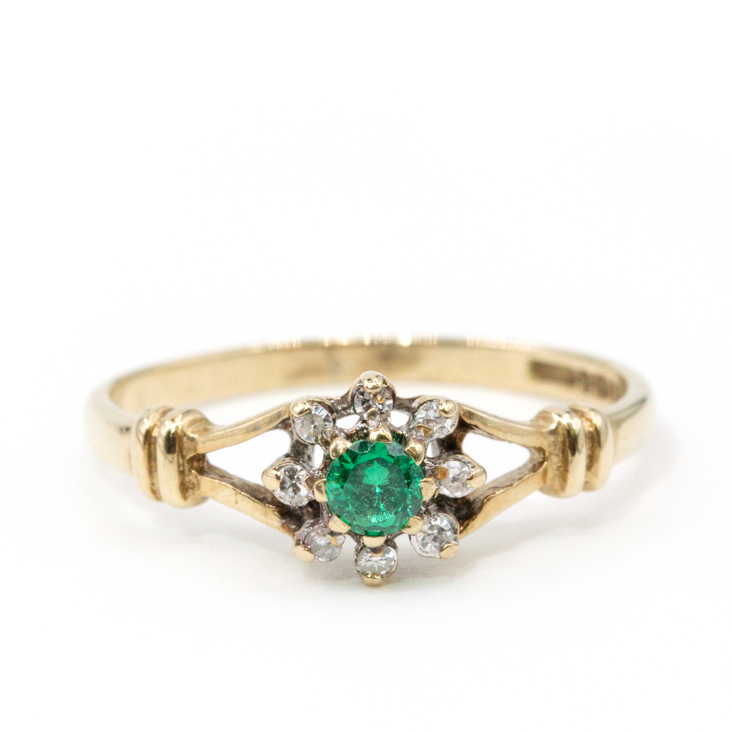 210 · Diamond Cluster 9ct Gold Ring