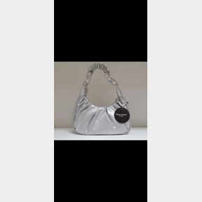 OLIVER KATE EXCLUSIVE SMALL SILVER HANDBAG - 51626/4236