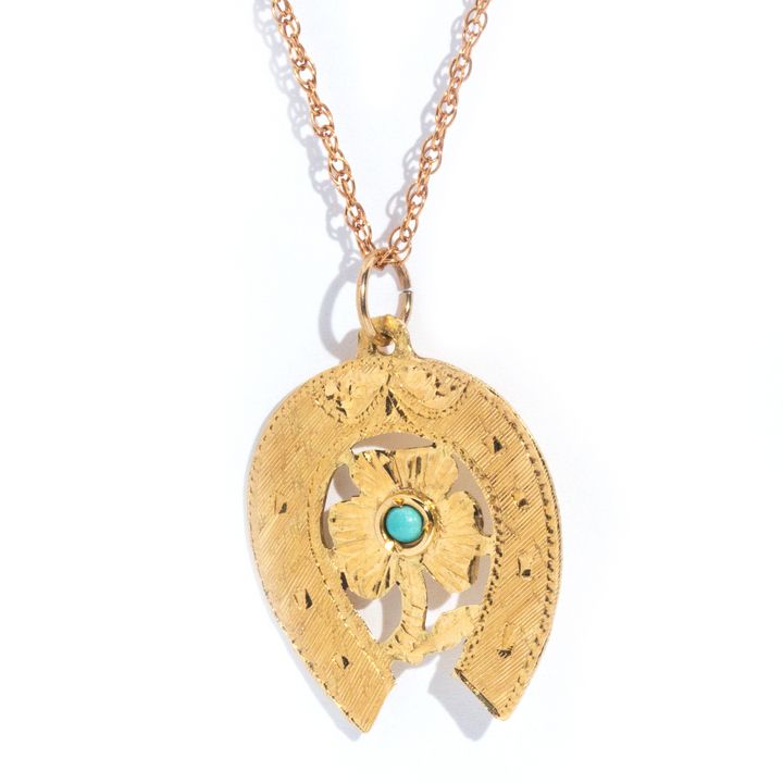 Turquoise Horseshoe 18 Carat Gold Pendant & Chain