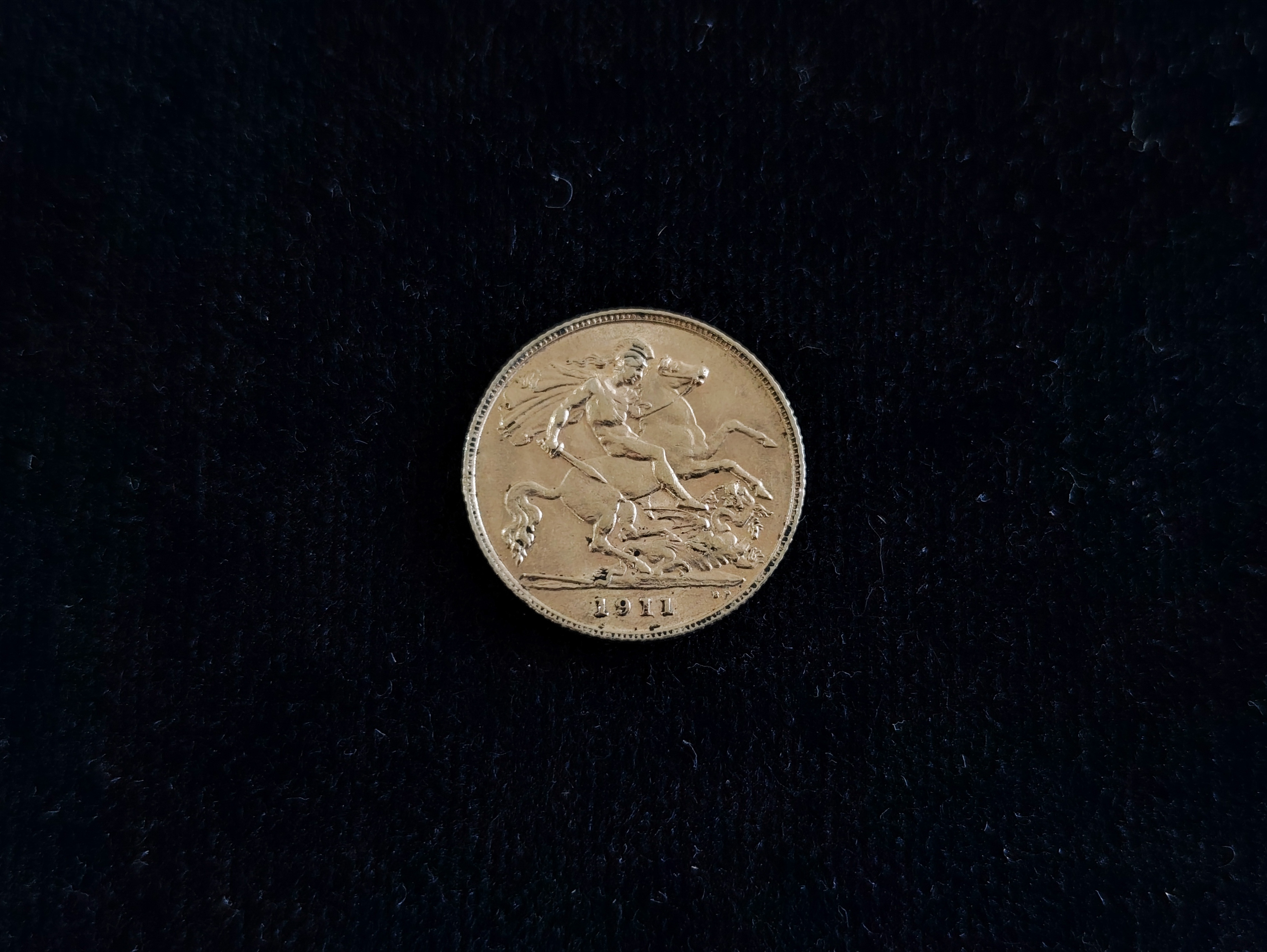 1911 Gold Half Sovereign — sold at auction in New Zealand for $650