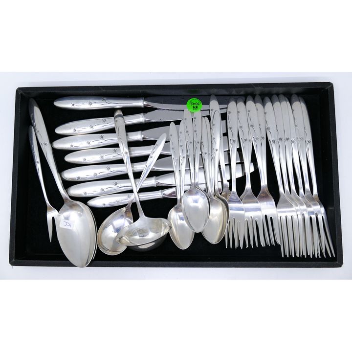 33pc Gorham ''Celeste'' Modernist Sterling Flatware