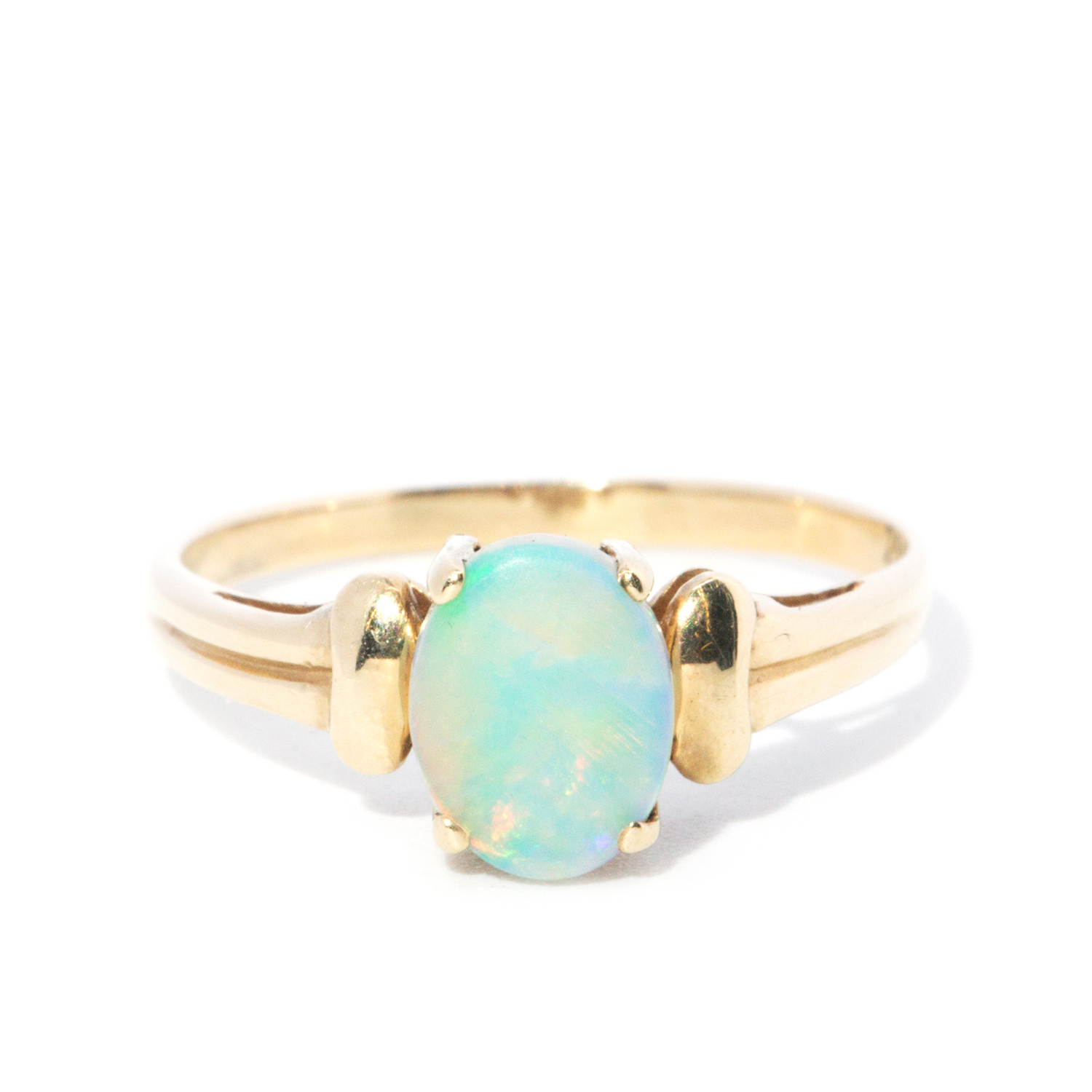 Vintage Solid Opal 18ct Gold Ring