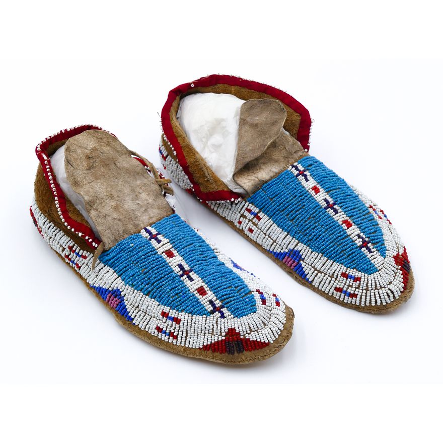 Pair Old Plains Indian Beaded Moccasins