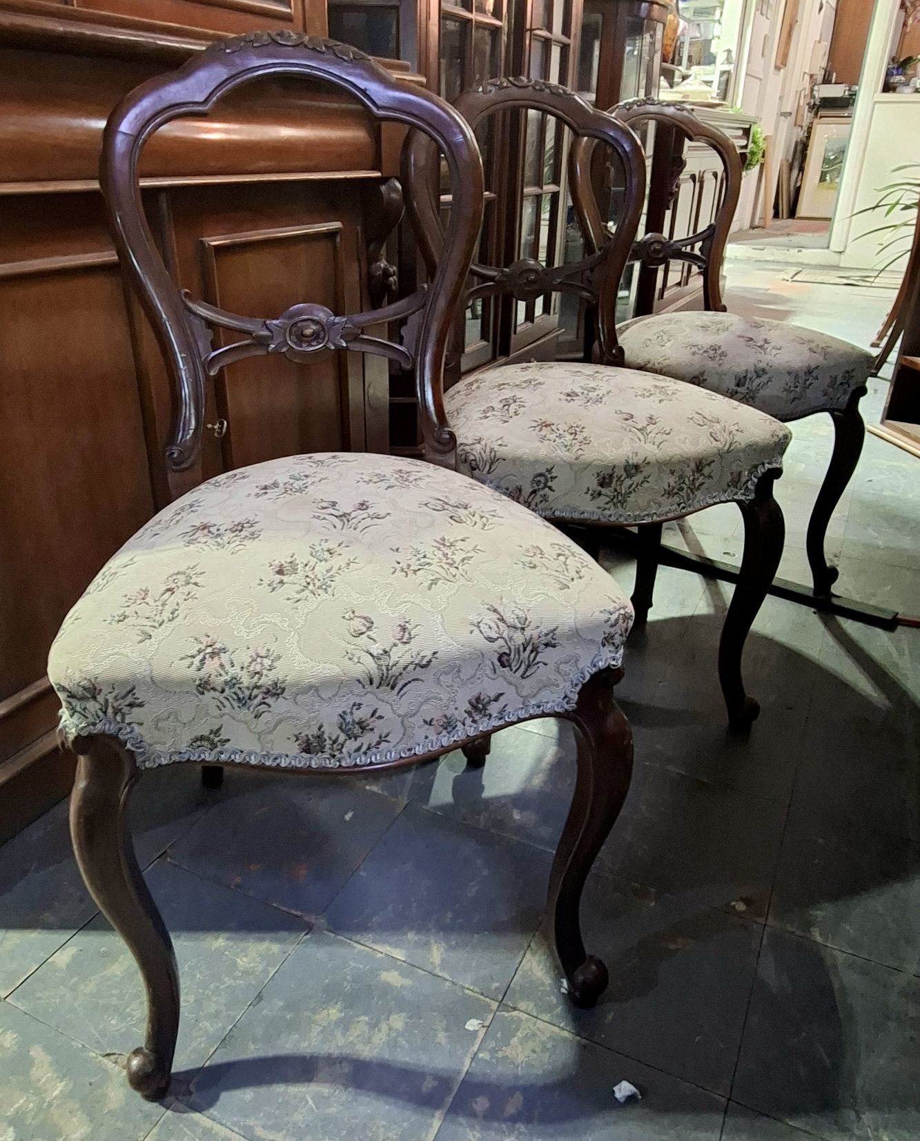 Victorain Balloon Back Chairs