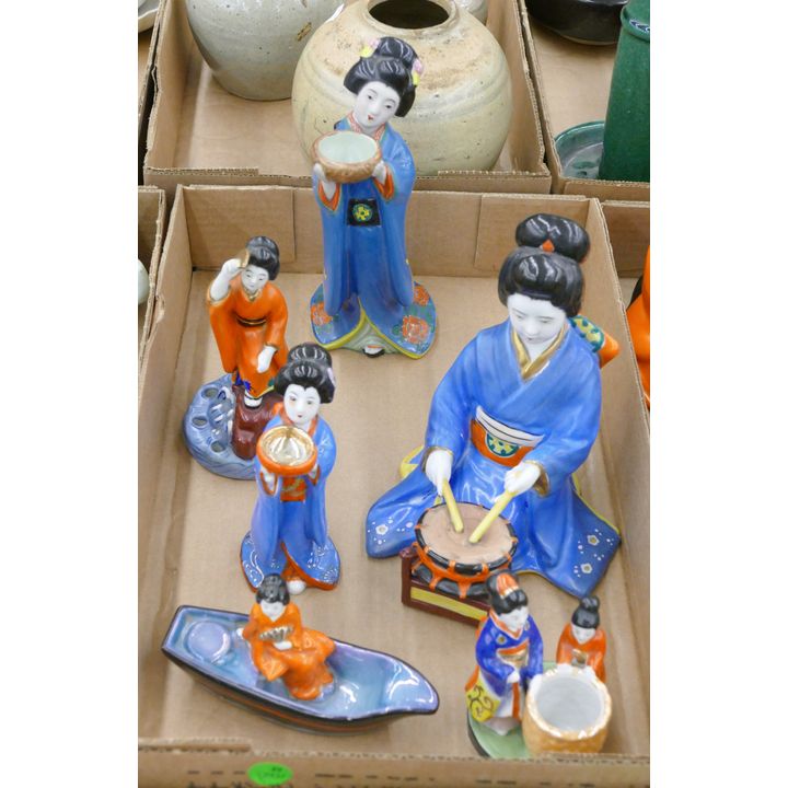 Box Deco Japanese Blue Geisha Porcelain Figures