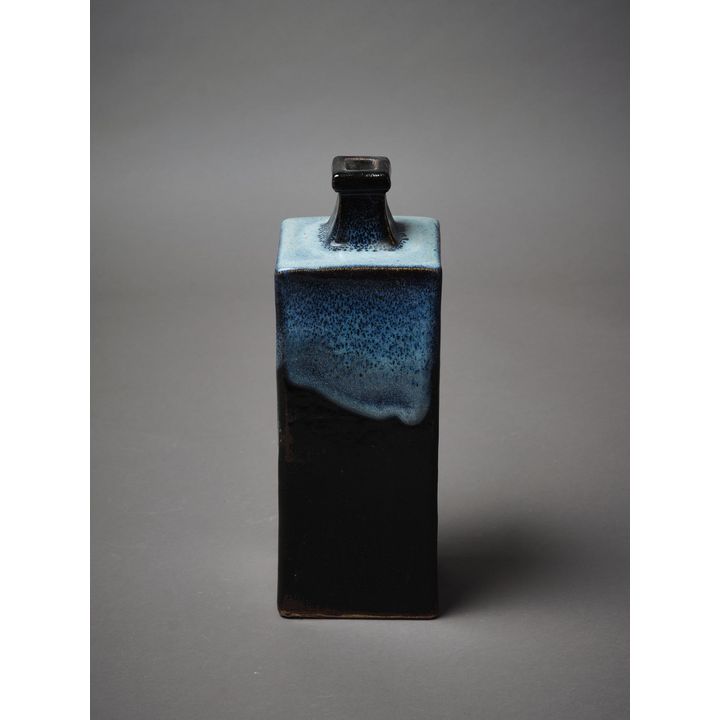 Len Castle - A square sided bottle vase