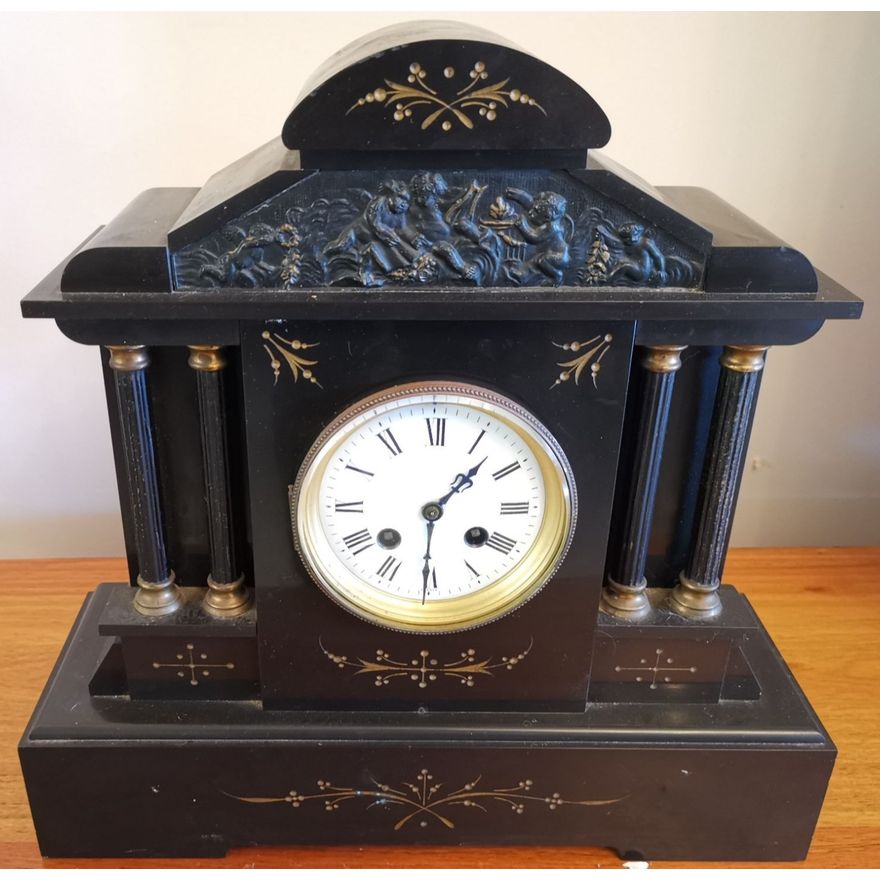 Fine Quality French Mantle Clock (Attention Seeker)