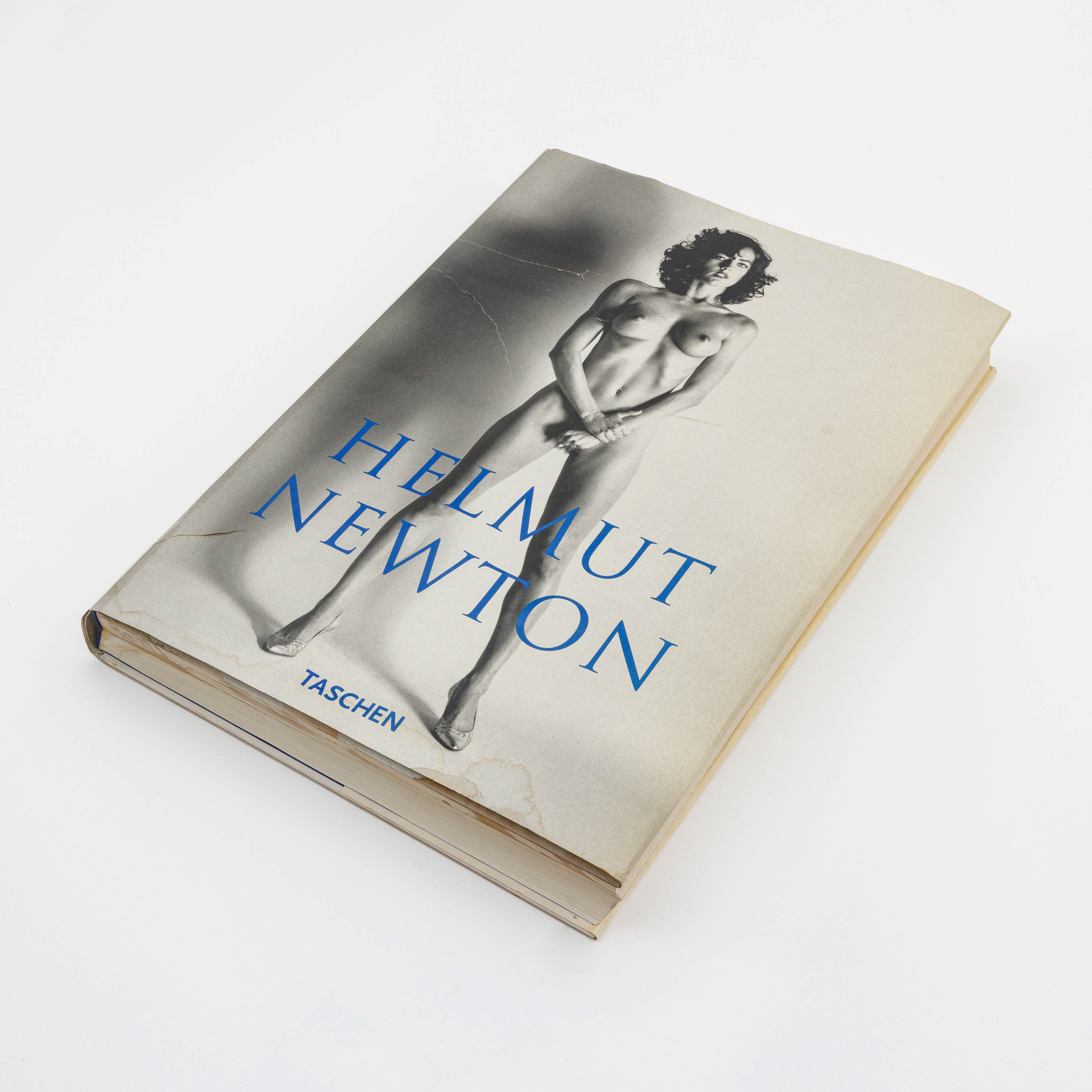 Helmut newton (1920-2004) / philippe starck – kavel bij Bernaerts, Antwerp
