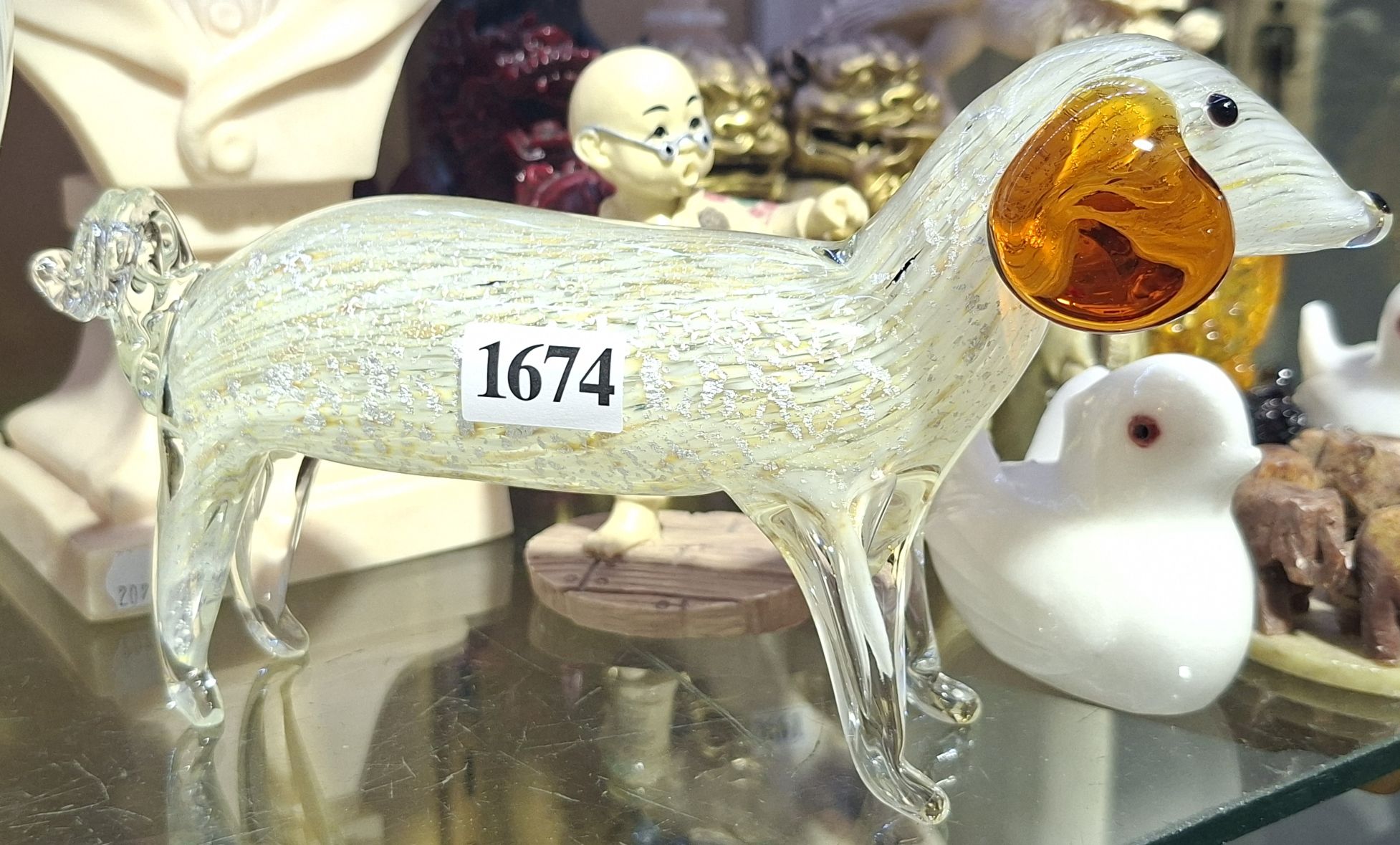 ART GLASS FIGURINE
