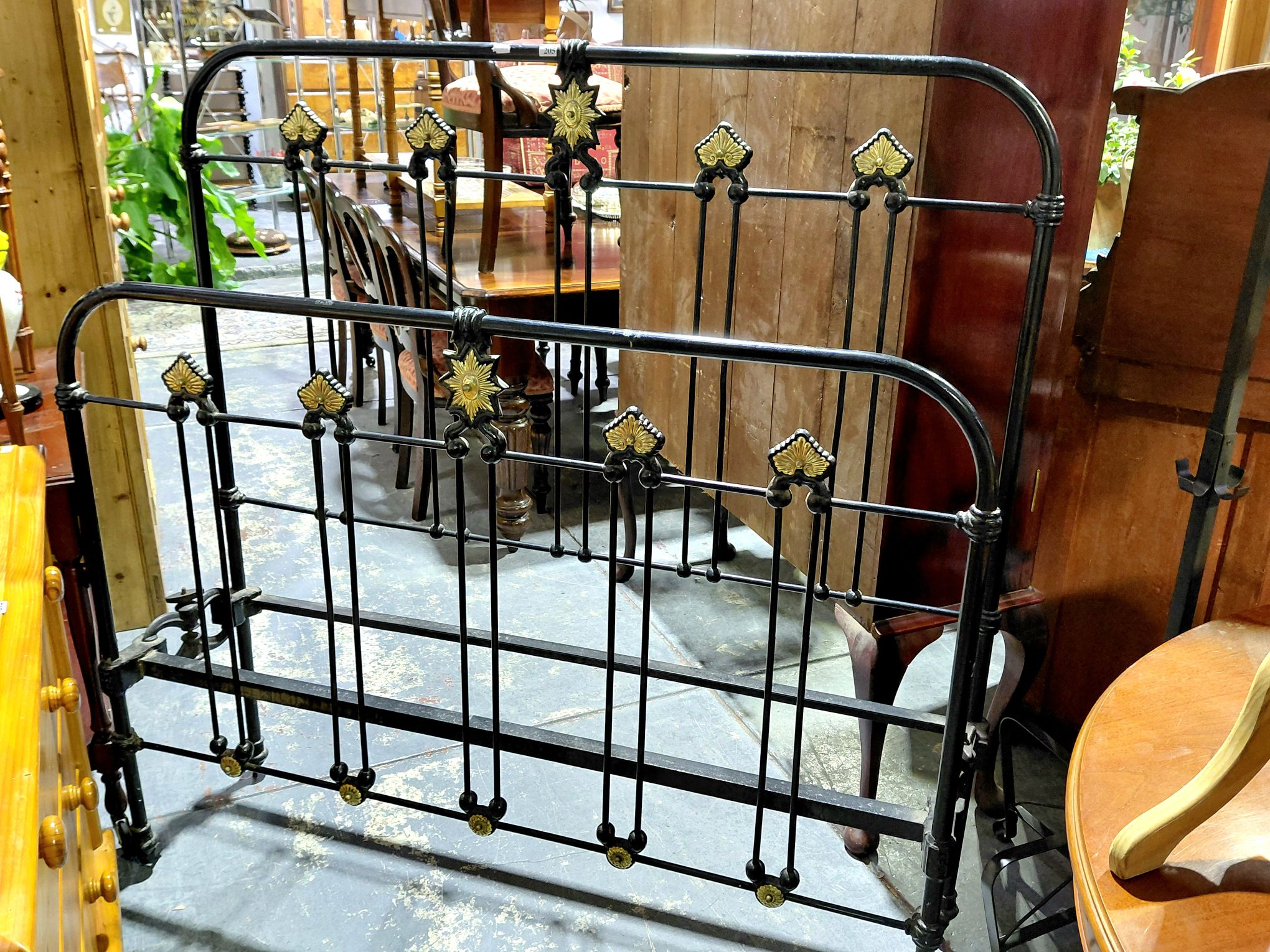 205 · CAST IRON BED FRAME