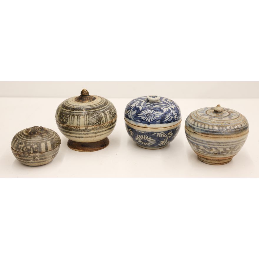 4pc Chinese & Thai Ming Ceramic Small Jars