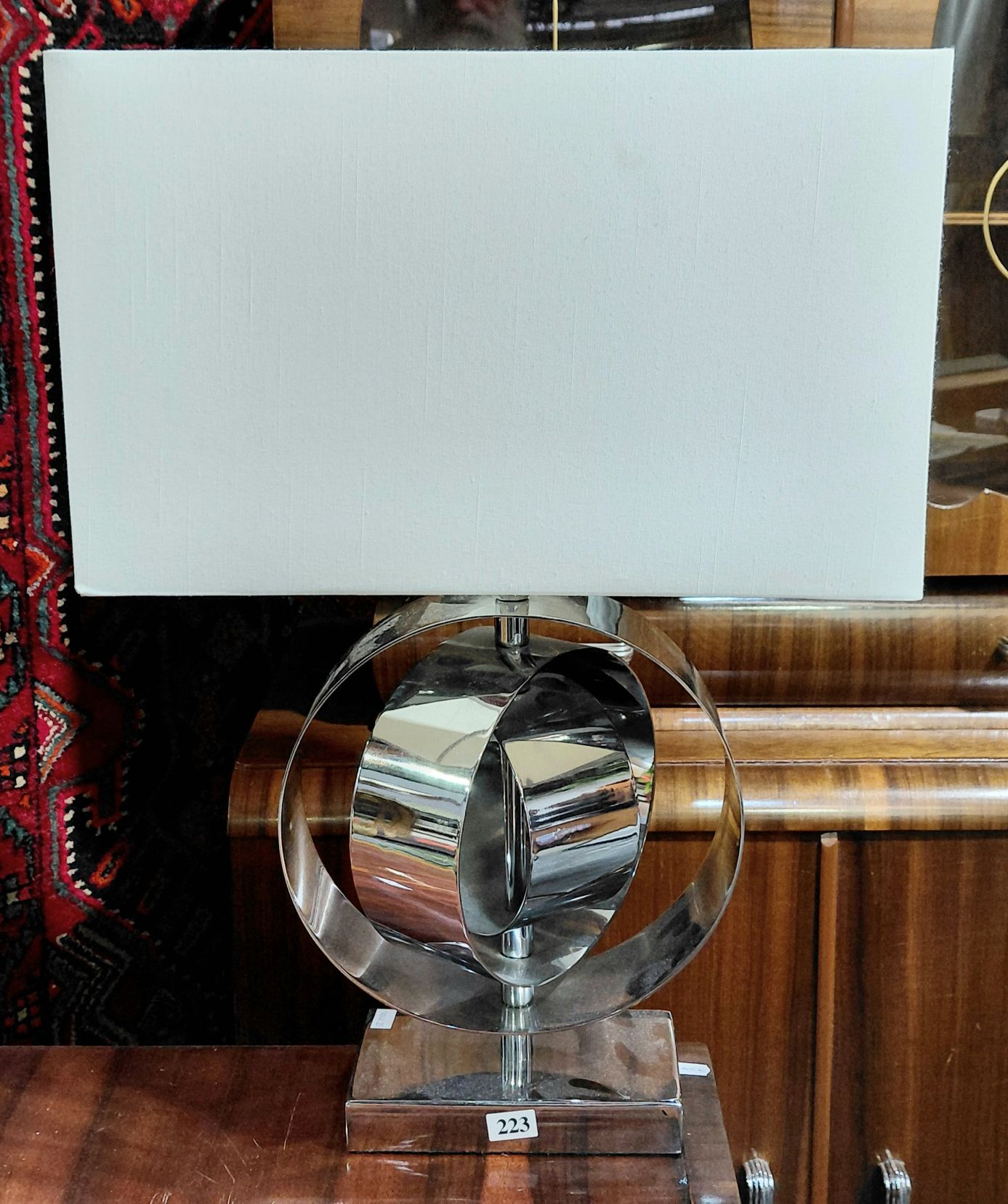 223 · CONTEMPORARY TABLE LAMP