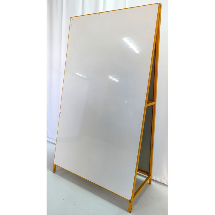 DOUBLE-SIDED METAL NOTICE BOARD