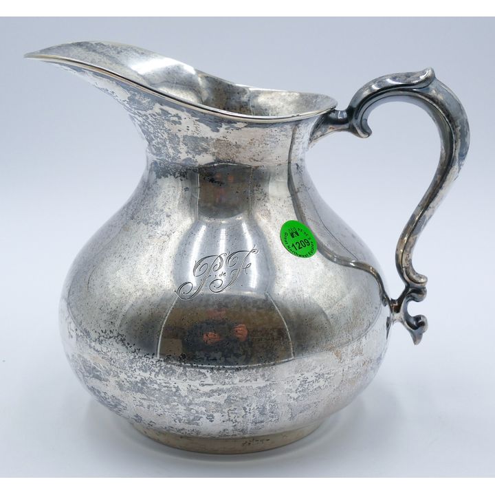 Columbian 900 Silver Water Pitcher 7'' - 591 Grams