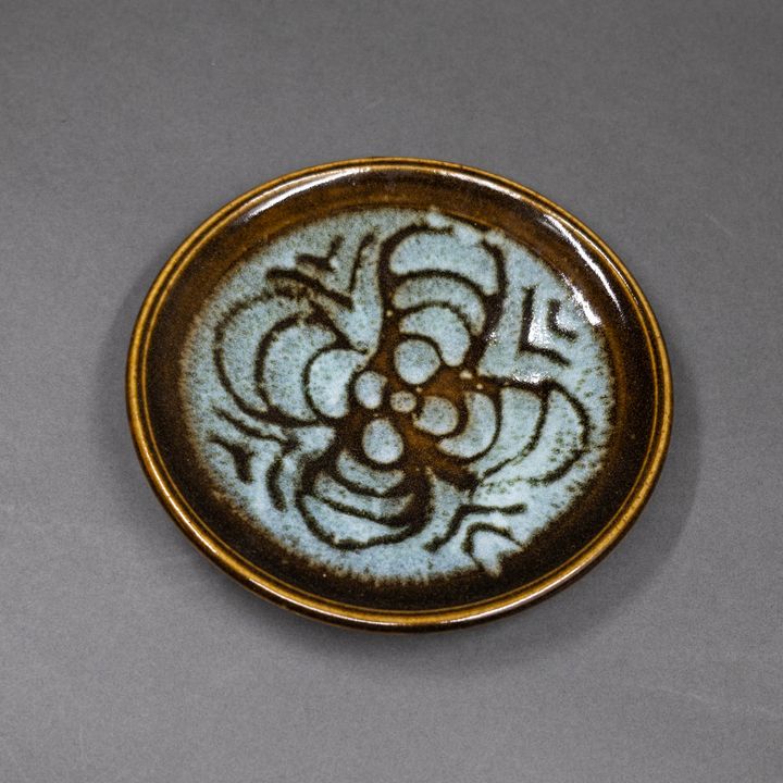 Graeme Storm - Small stoneware dish