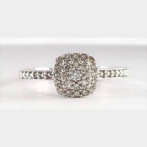 .200CT DIAMONDS IN WHITE GOLD RING - SIZE N - 51633/328