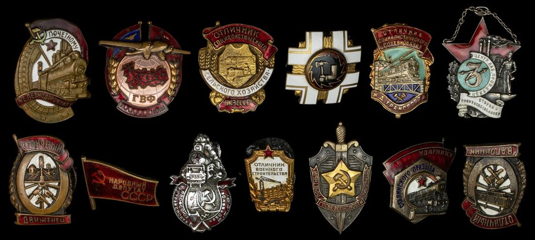 Russia, Soviet Union, an assortment of Badges, in base metal and enamel ...