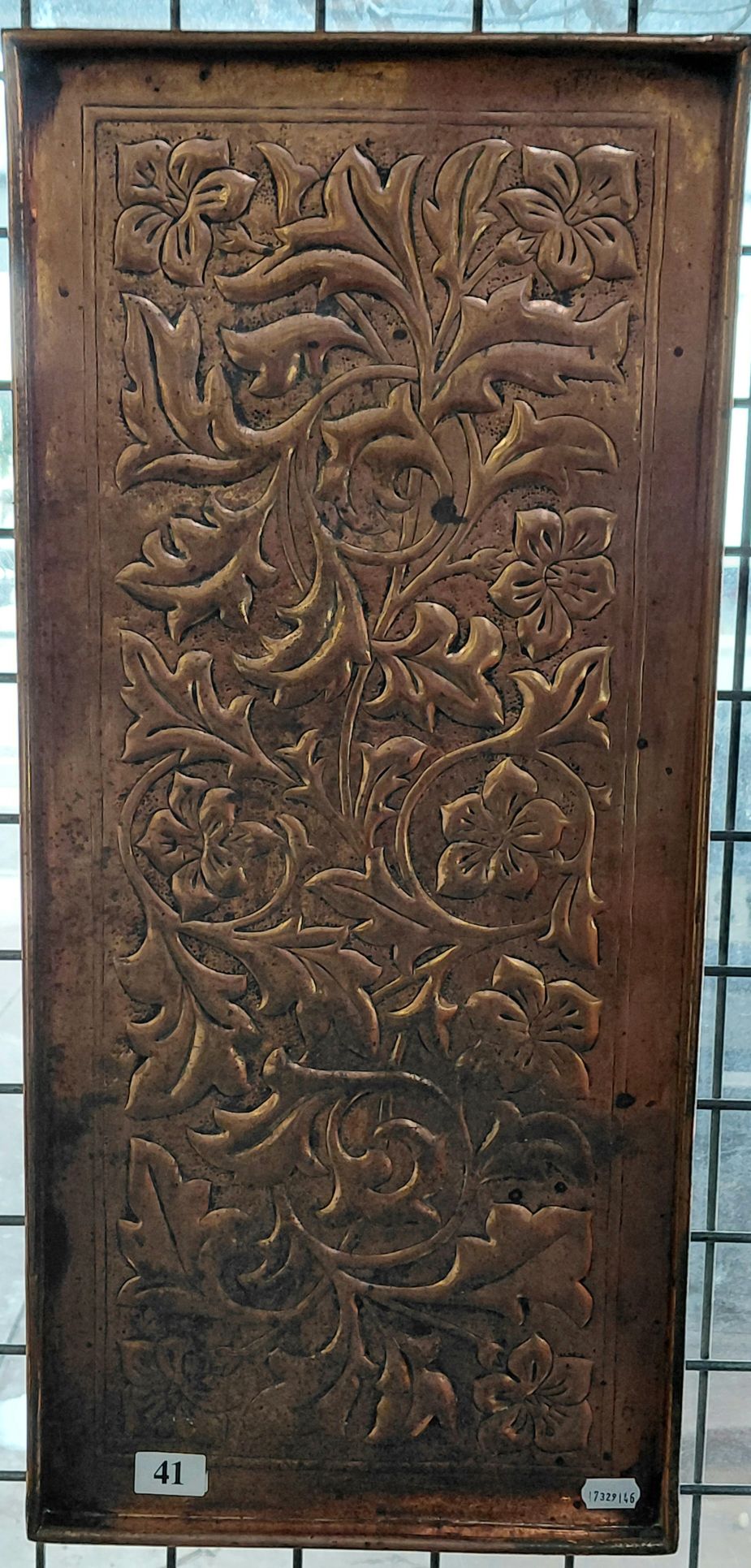 41 · A COPPER TRAY