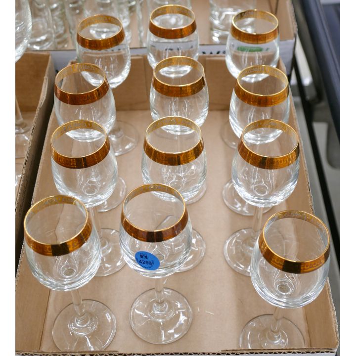 Box 12pc Gilt Rim Coridal Glasses