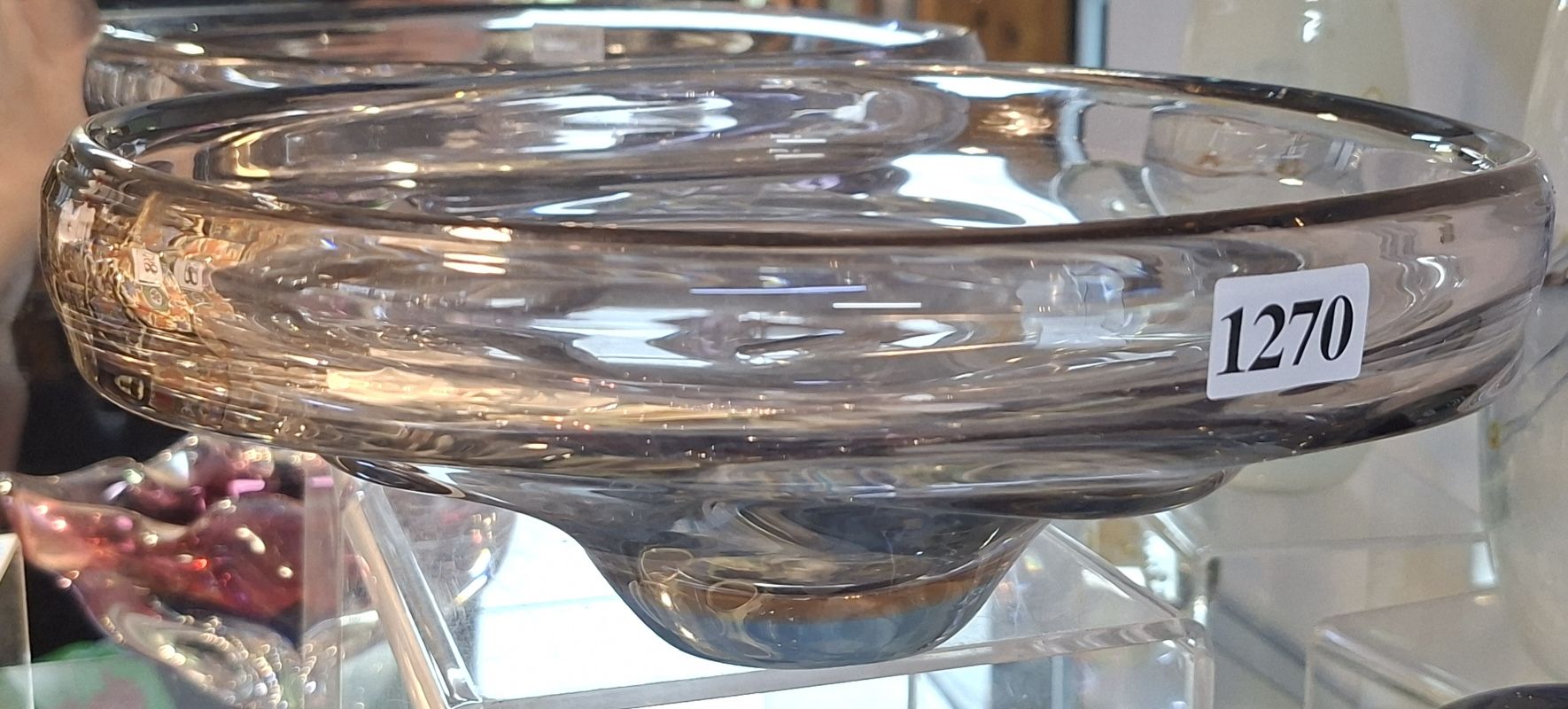 1270 · ART GLASS BOWL