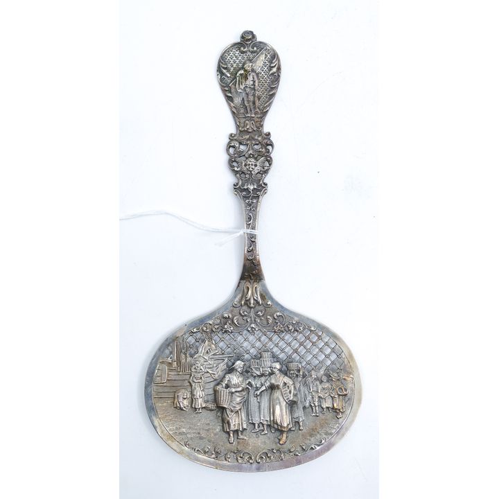 Continental 800 Silver Pierced Clam Gatherers Server 9'' - 101 Grams