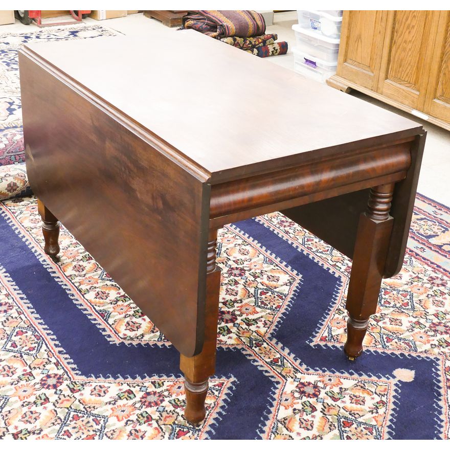 Period American Cherry Drop Leaf Table- 29x41x23''- open 57.5''
