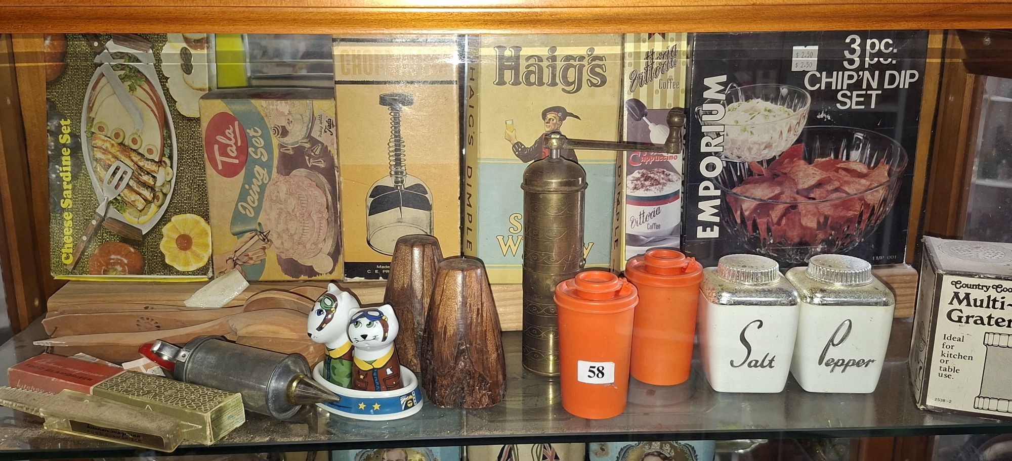 58 · KITCHEN WARES