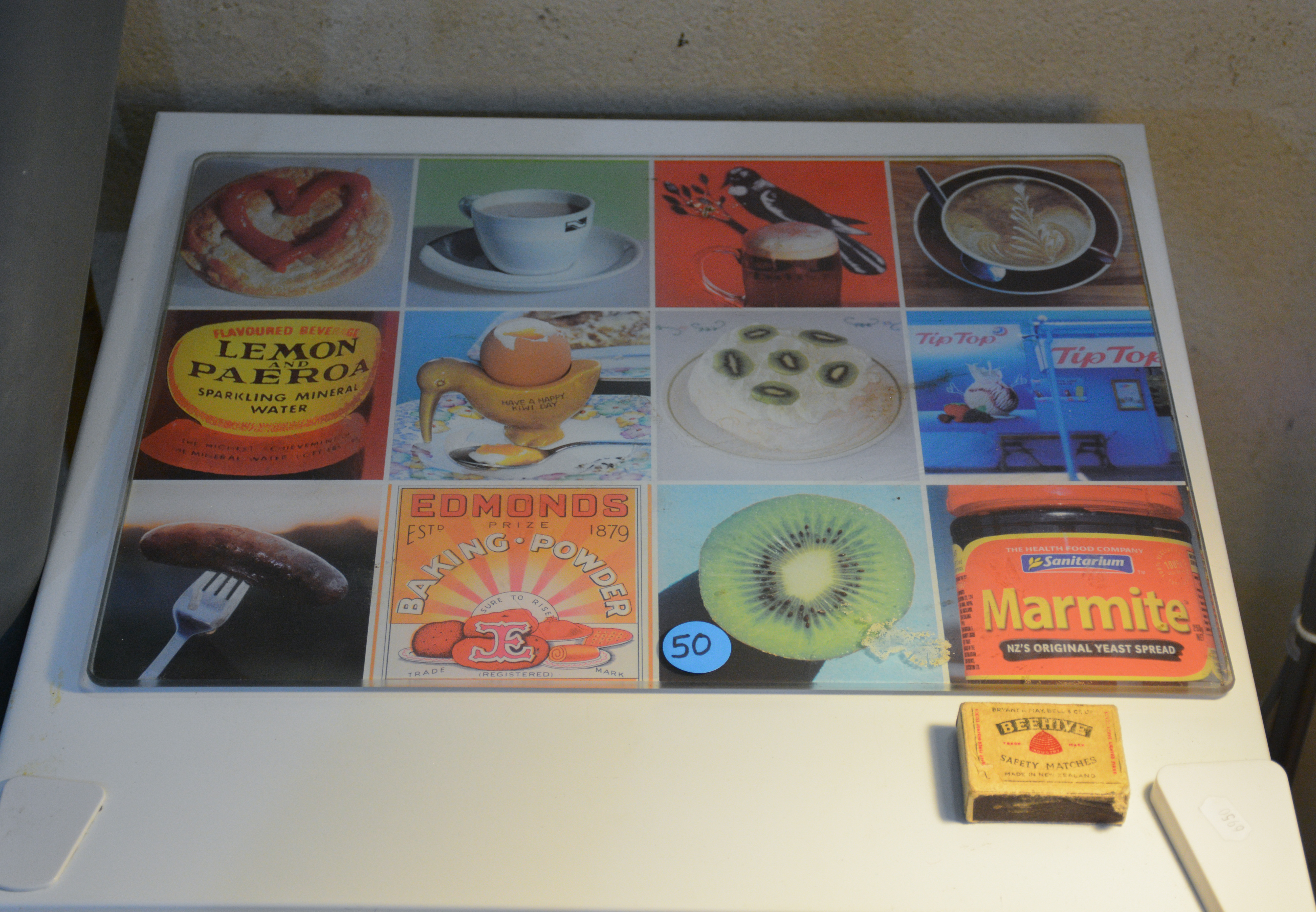 Vintage NZ Pop Culture Glass Tray — sold at auction in New Zealand for $5