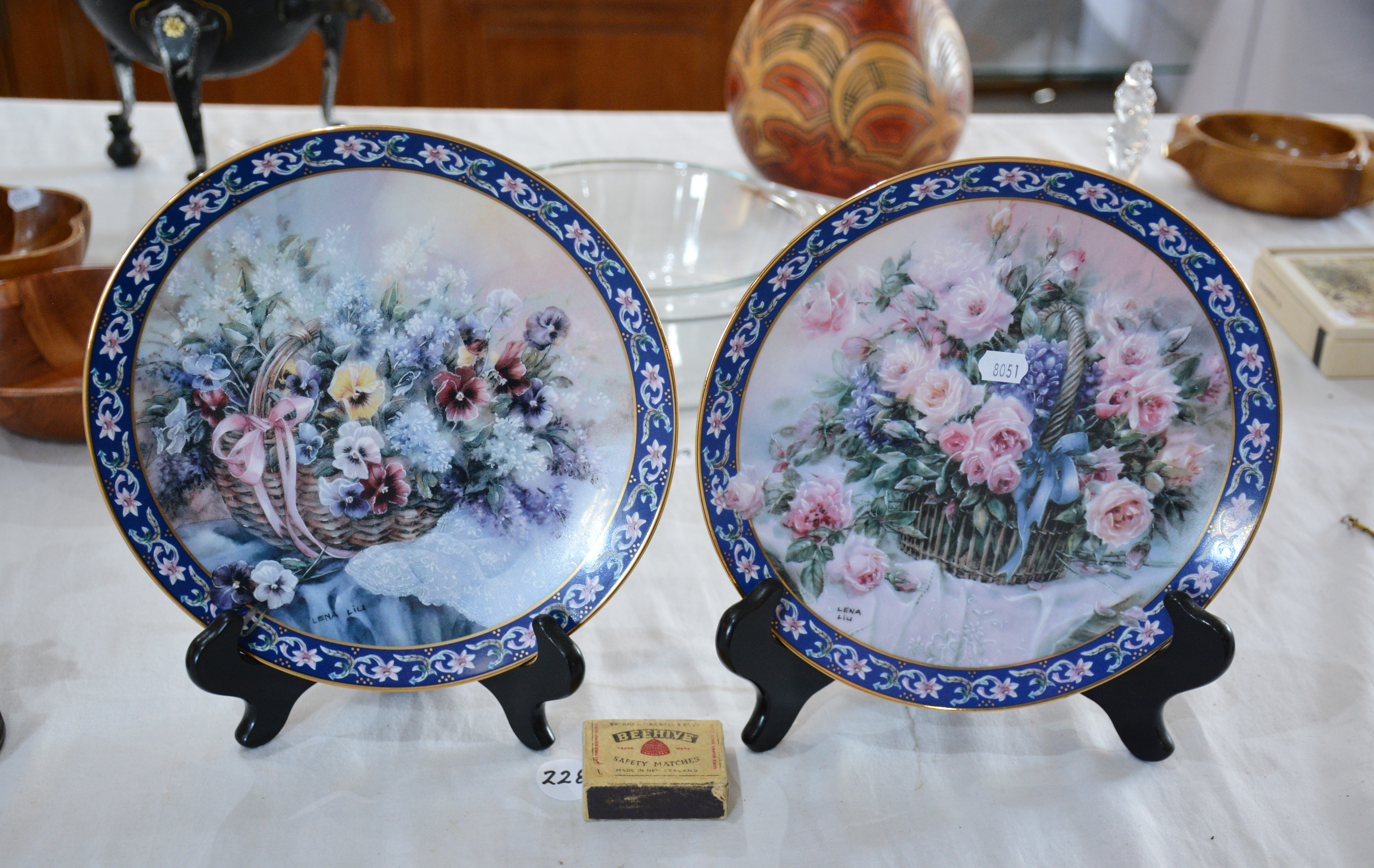 Lena Lili Floral Design Plates x 2 — NZ auction result