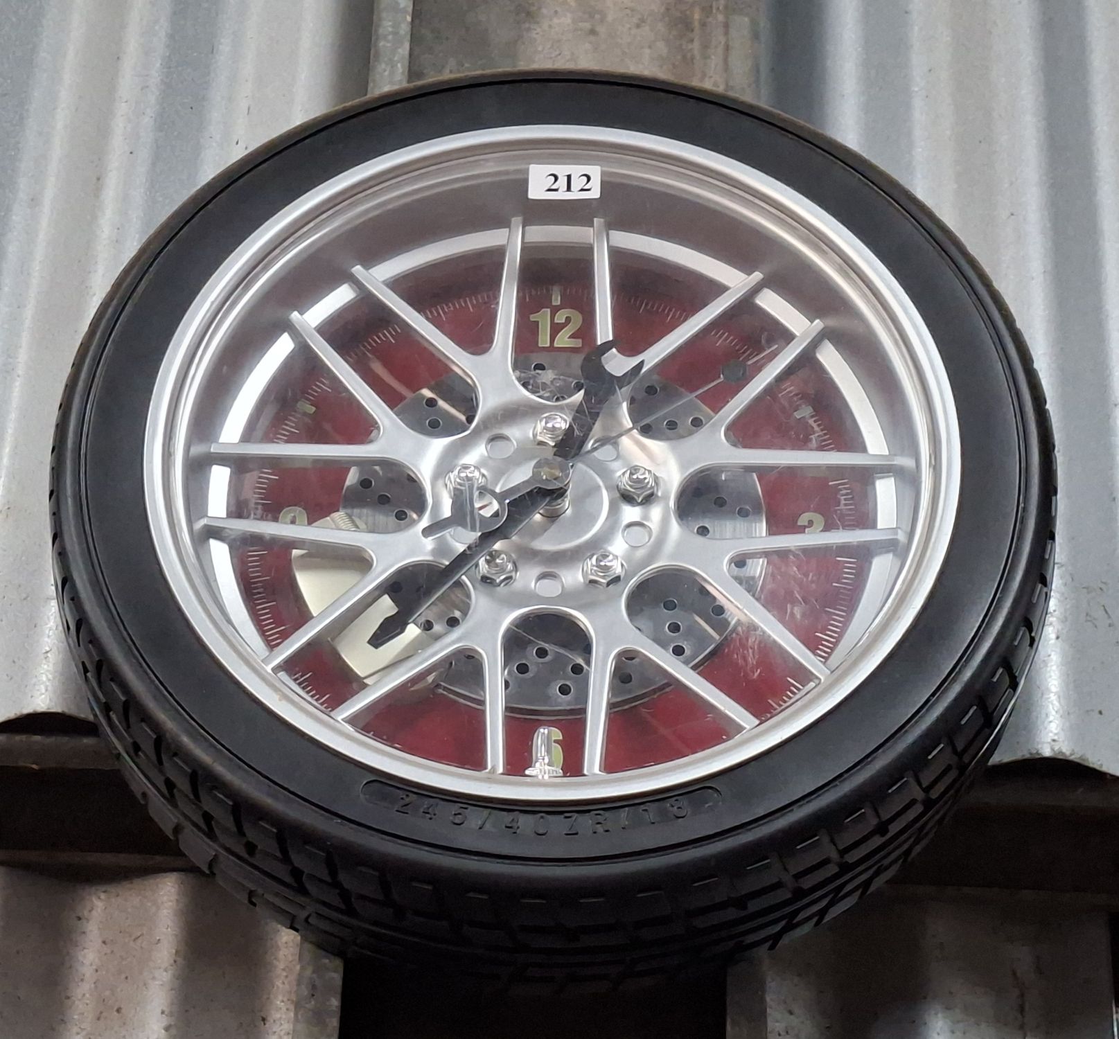 NOVELTY WALL CLOCK