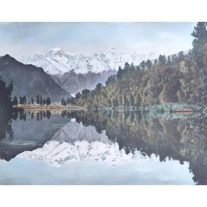 Whites Aviation 'Lake Matheson'