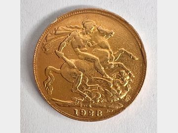 1928 GEORGE V SOUTH AFRICA MINT GOLD SOVEREIGN EX-MOUNT