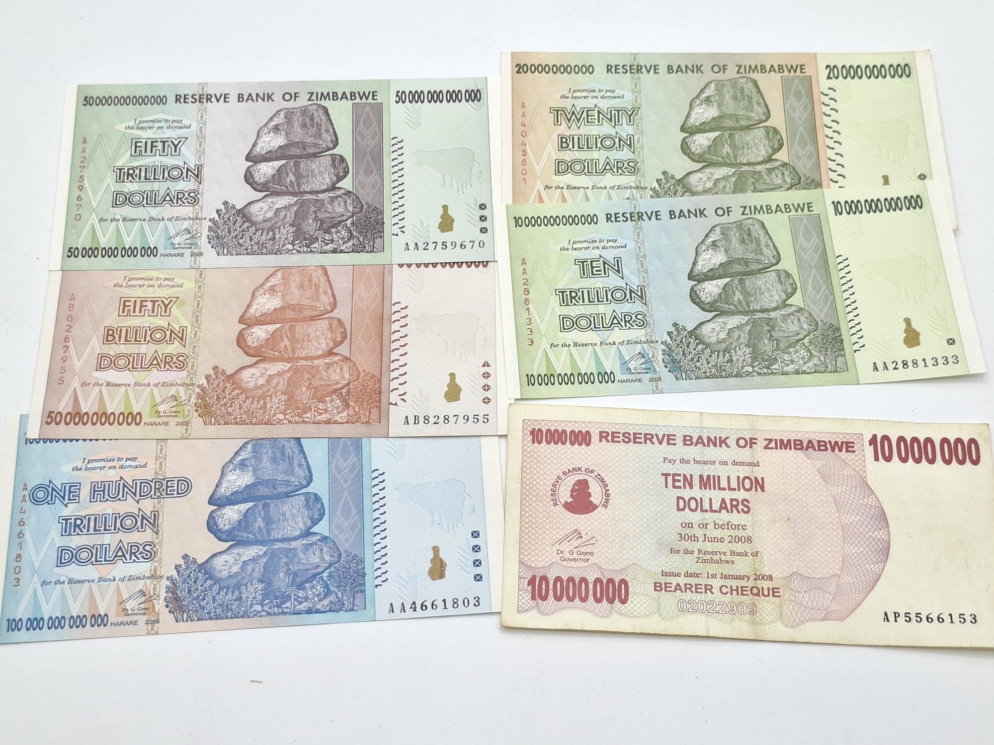 1411 · BANK OF ZIMBABWE TRILLION DOLLAR NOTES