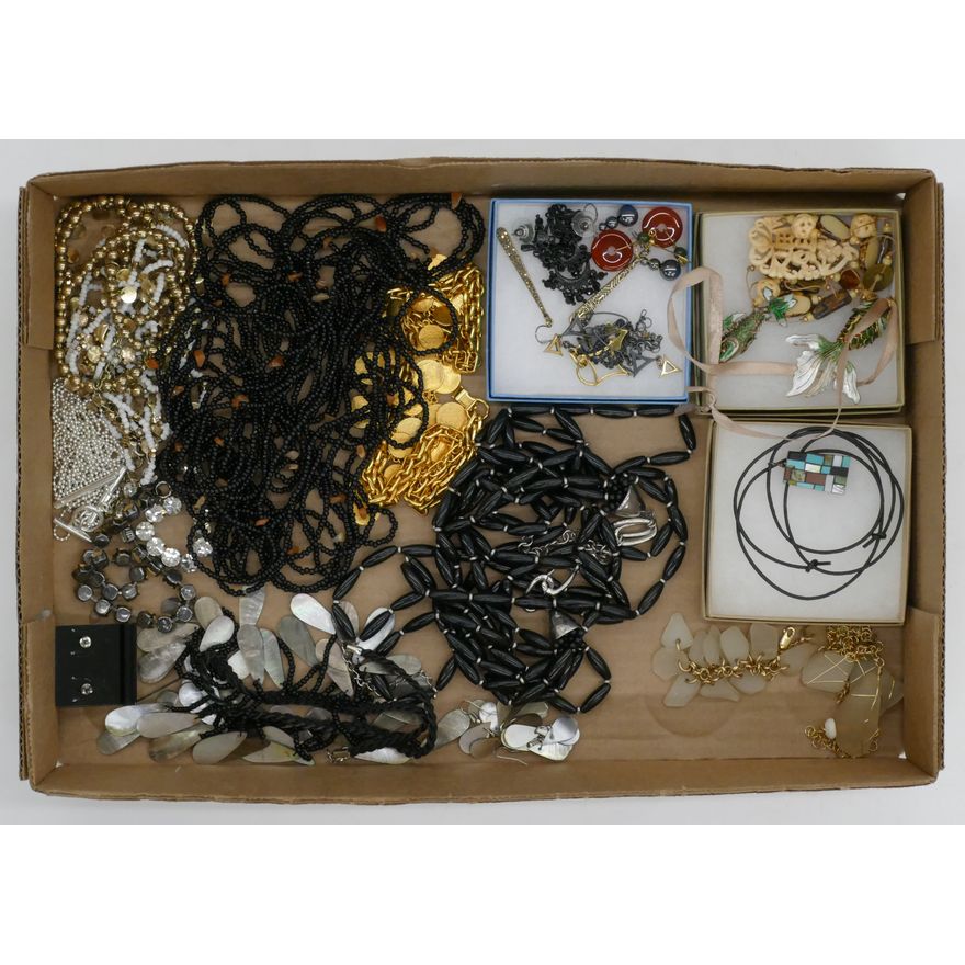 Box Modern Costume & Hawaiian Jewelry