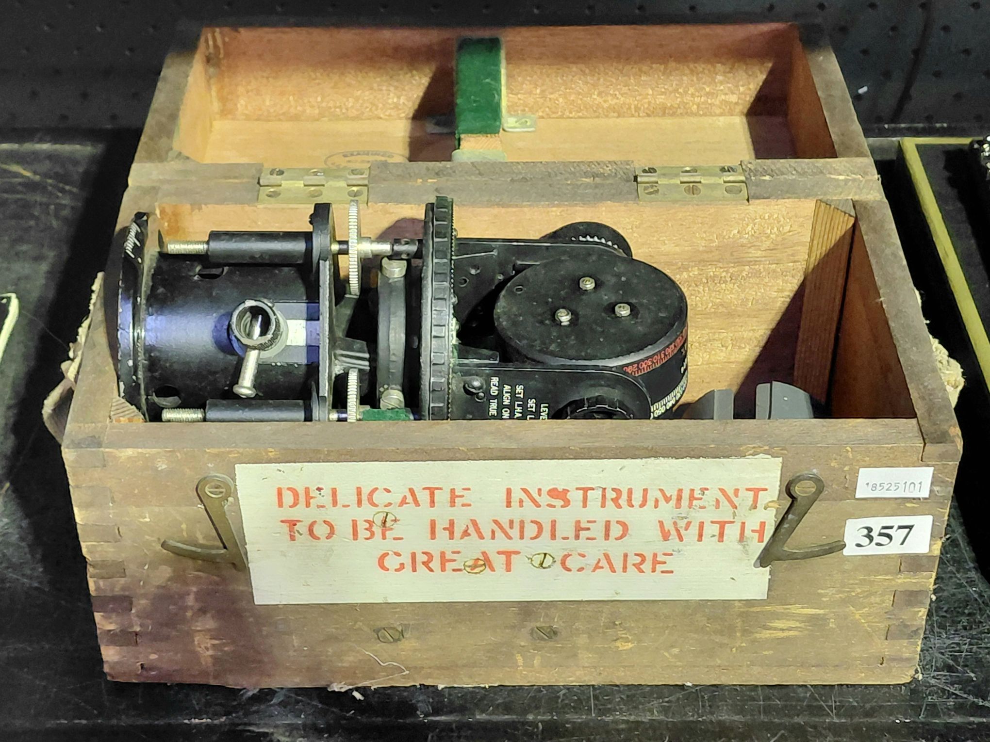 ASTRO COMPASS