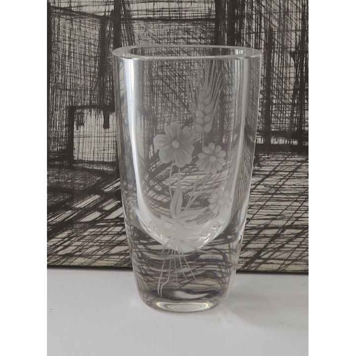 SWEDISH GLASS VASE