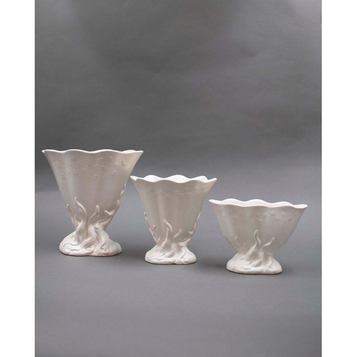 Crown Lynn Potteries - Three fan-shaped white vases of graduating sizes