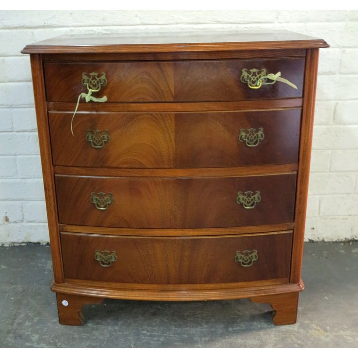 MAHOGANY CHEST OF DRAWERS,