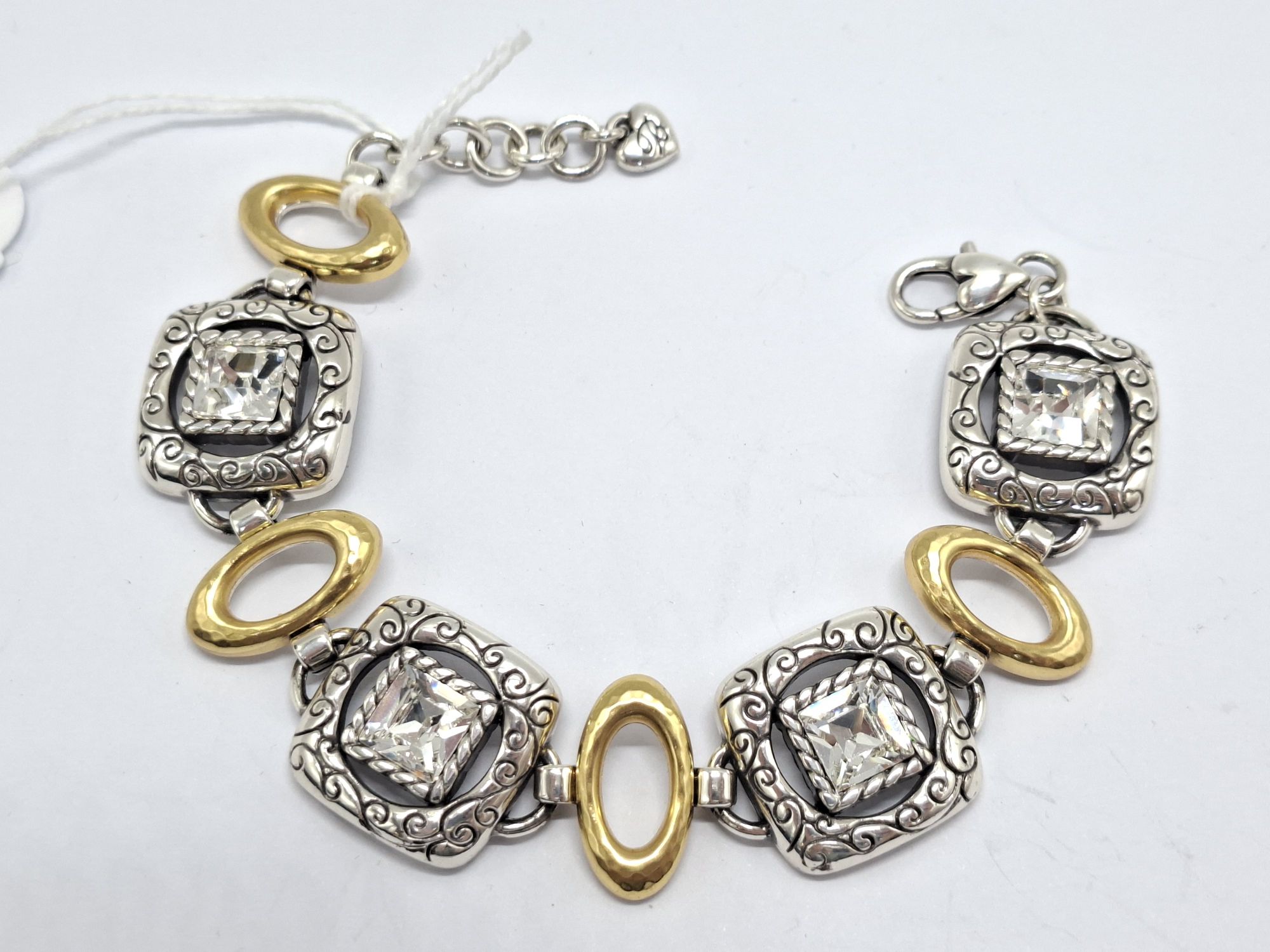 1090 · COSTUME BRACELET