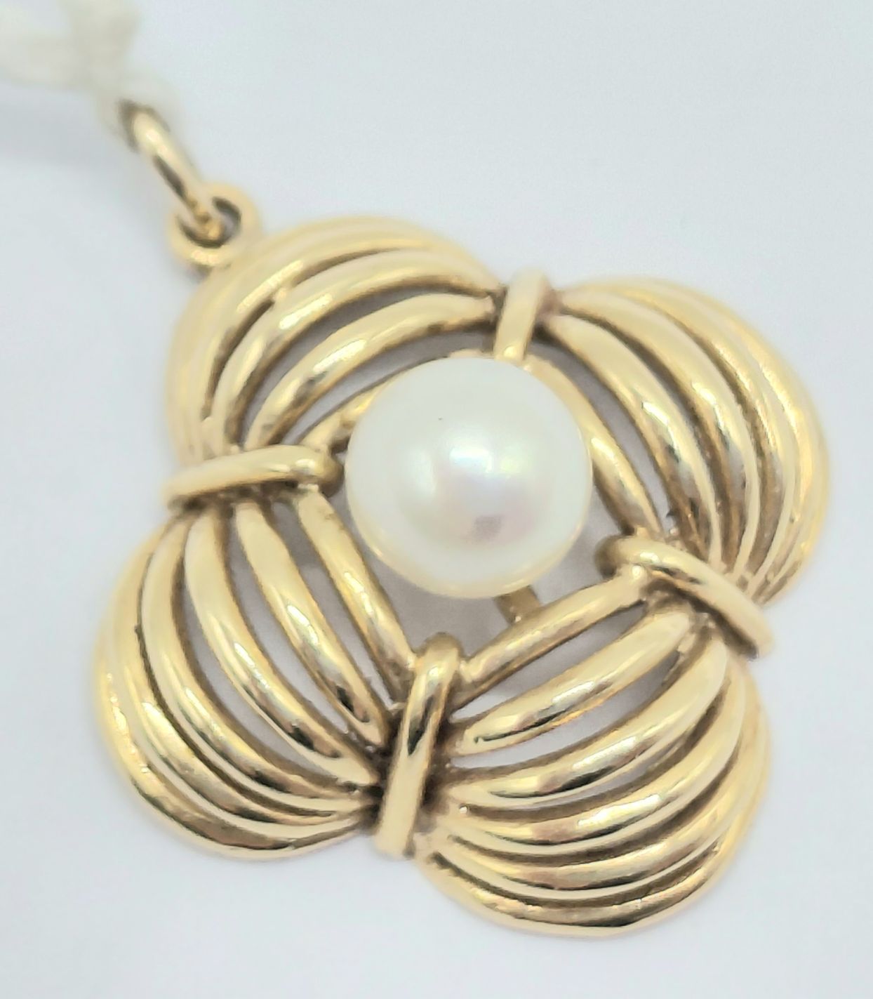 14ct Gold And Pearl Pendant