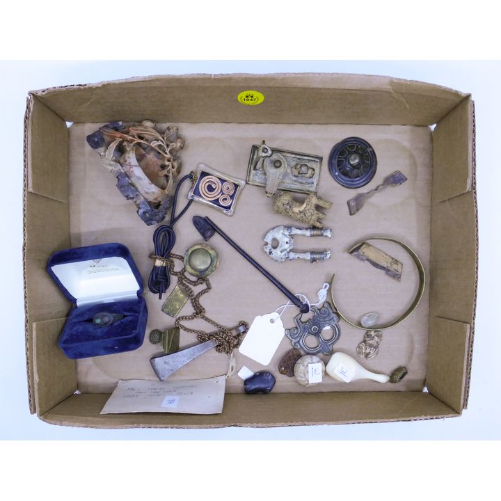 Box Misc. Ethnic Small Idols and Oddities